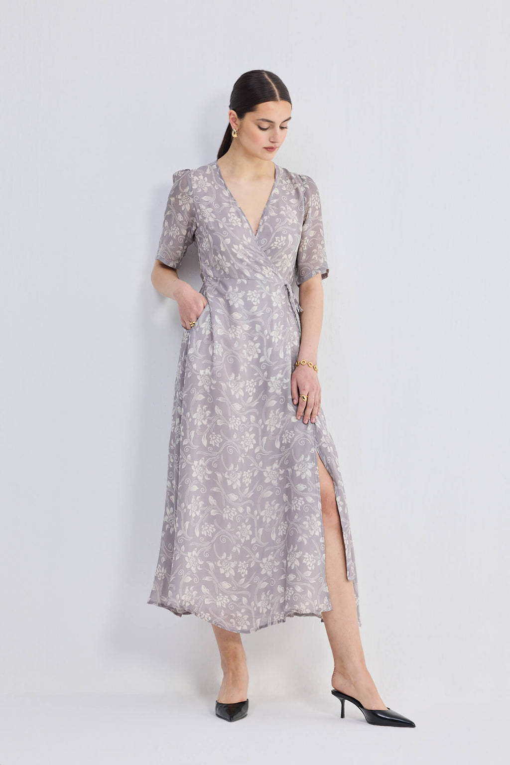 Maxi Wrap Floral dress in Vintage Vines