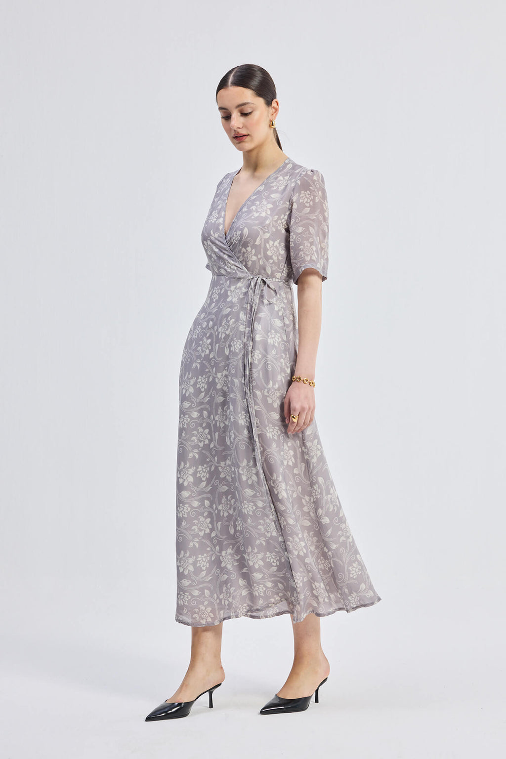 Maxi Wrap Floral dress in Vintage Vines