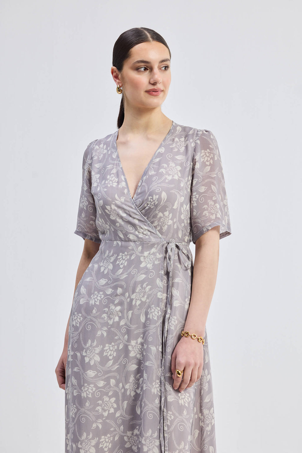 Maxi Wrap Floral dress in Vintage Vines